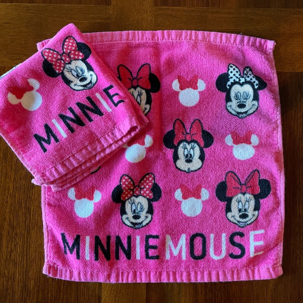Pink Minnie Mouse Washcloths